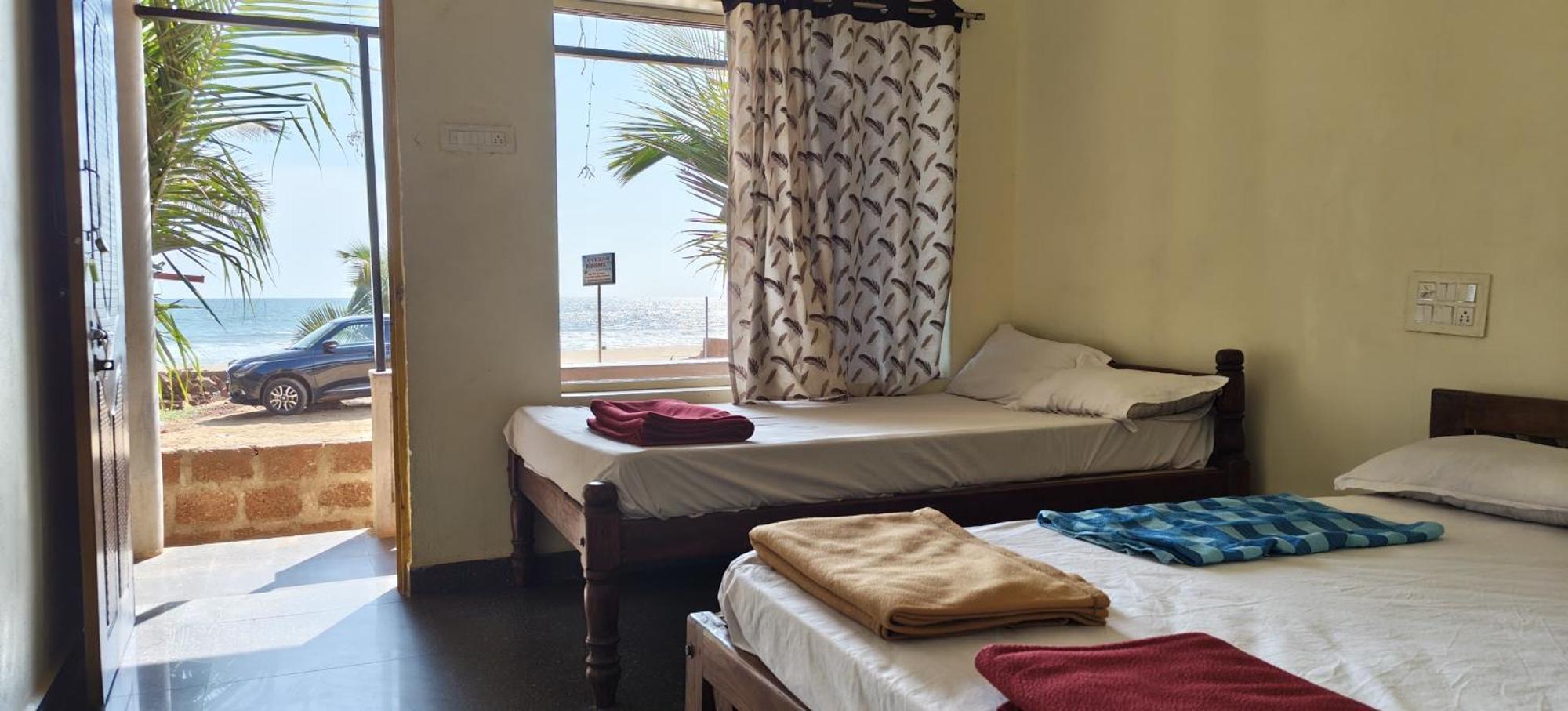 Gokarna Govekar Sea Facing Rooms Exterior photo